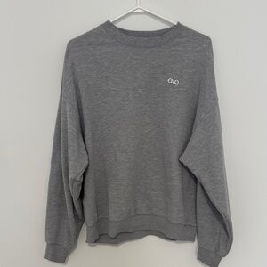 ALO Yoga Women's Accolade Crew Neck Pullover